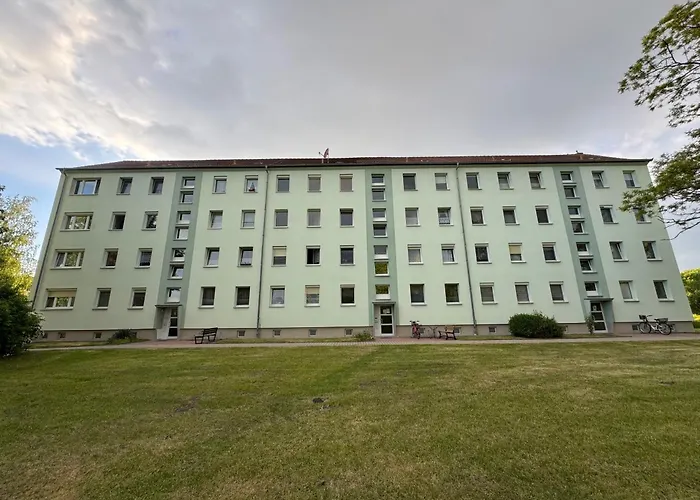 New & Modern 3room Flat Haubitzer Lake- Close To Autobahn A38 A72 - Leipzig - Borna- Markkleeberg & Neuseeland By Respect Host شقة Neukieritzsch